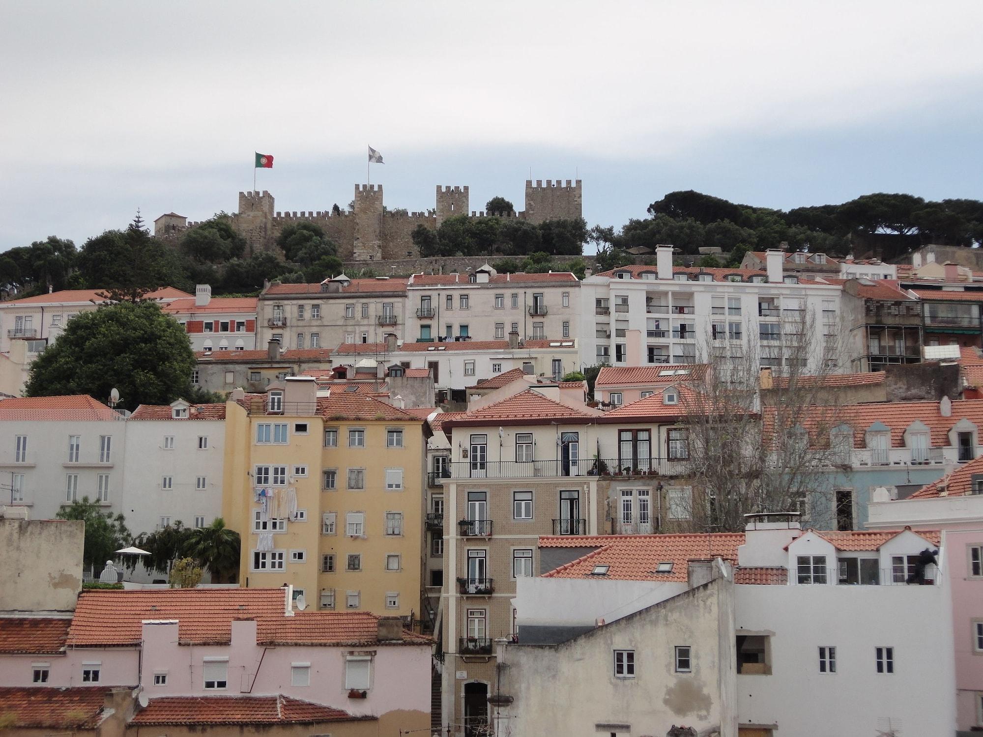 Grande Pensao Residencial Alcobia * Lissabon